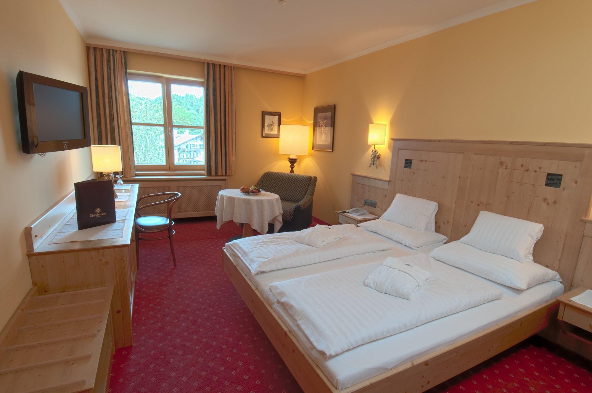 Hotel Tiefenbrunner คิทซ์บือห์ ภายนอก รูปภาพ
