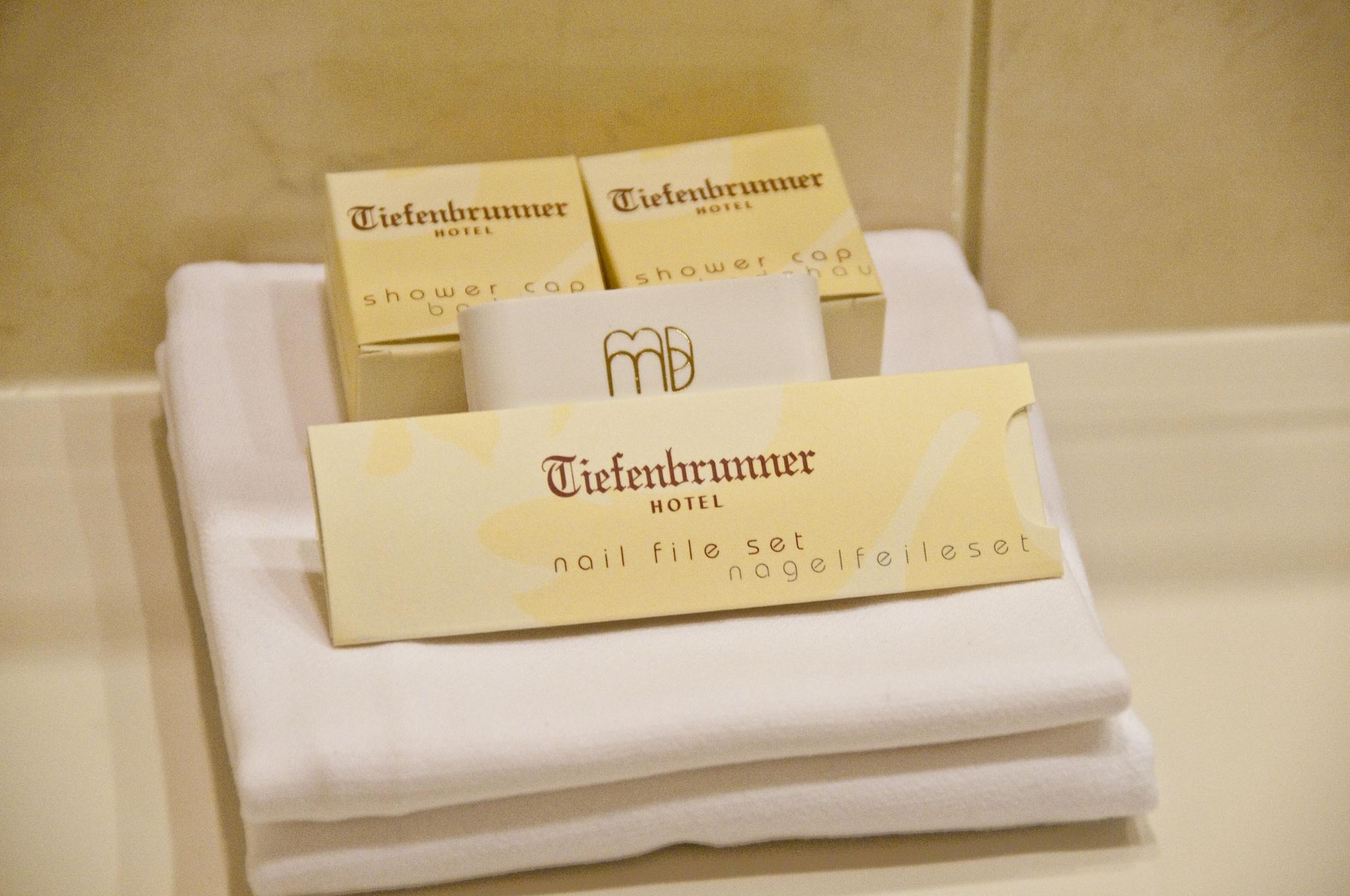 Hotel Tiefenbrunner คิทซ์บือห์ ภายนอก รูปภาพ