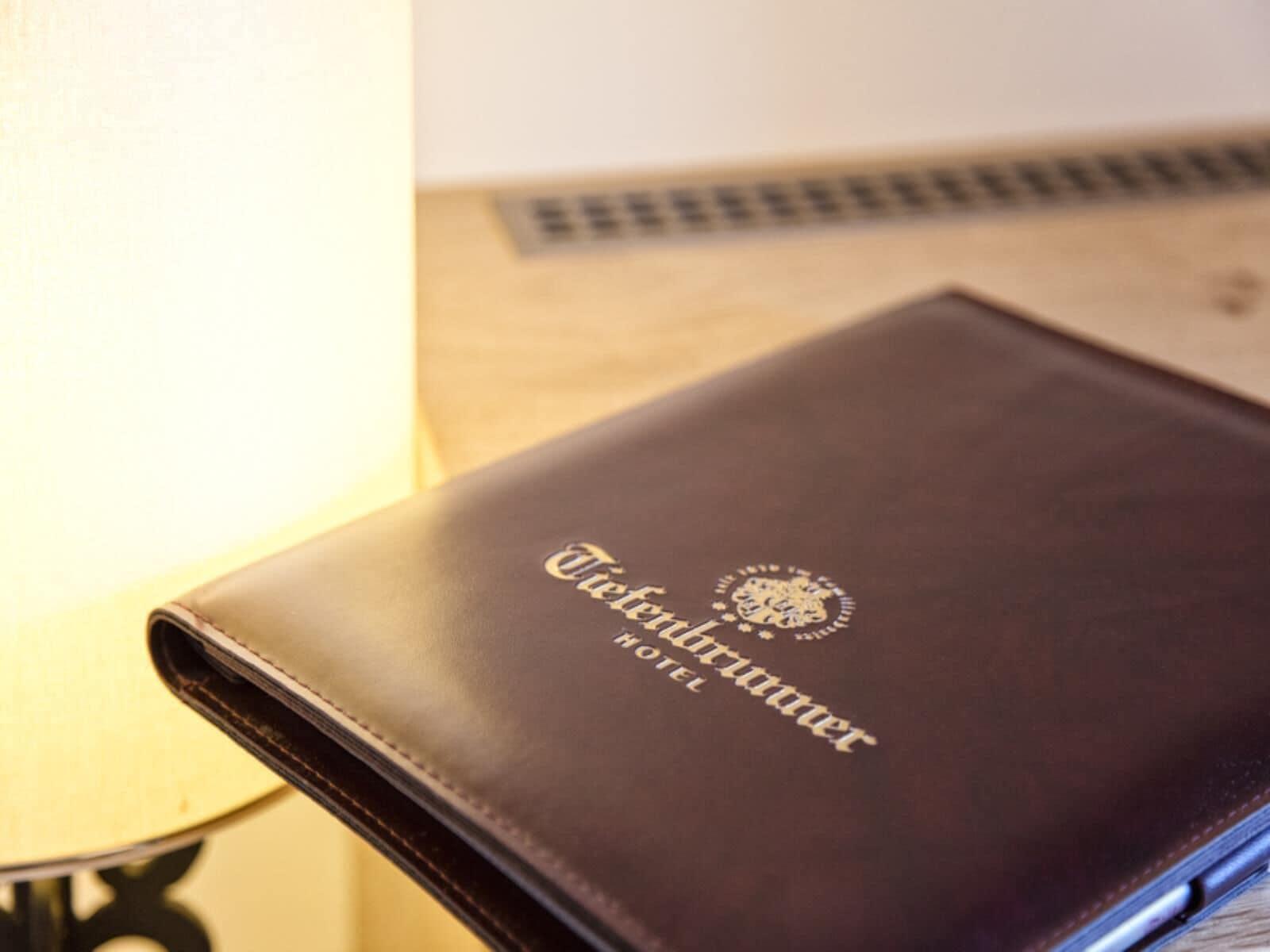 Hotel Tiefenbrunner คิทซ์บือห์ ภายนอก รูปภาพ