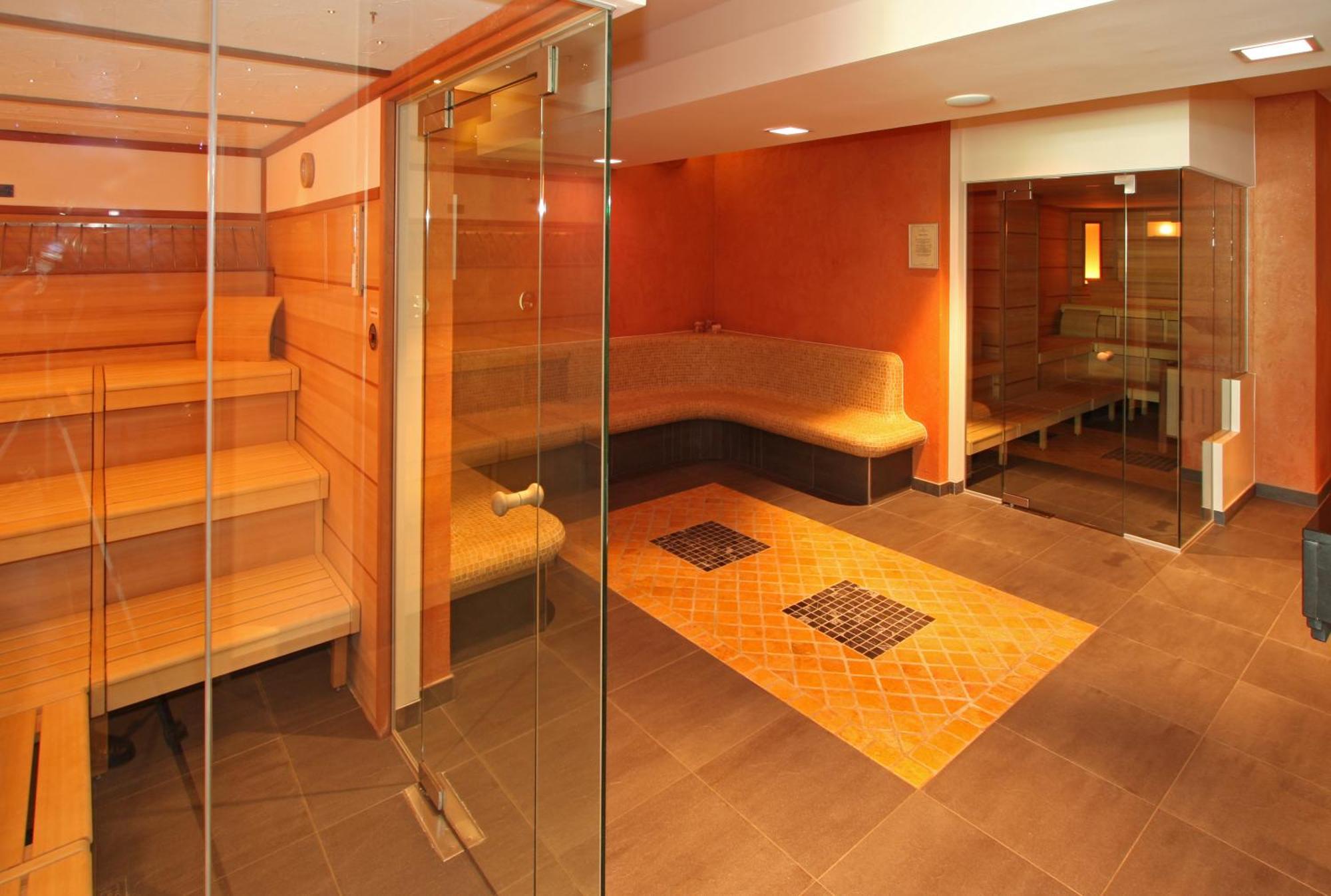 Hotel Tiefenbrunner คิทซ์บือห์ ภายนอก รูปภาพ